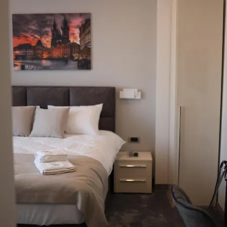 Templum Apartments - Slavija Square Belgrad Rum bild