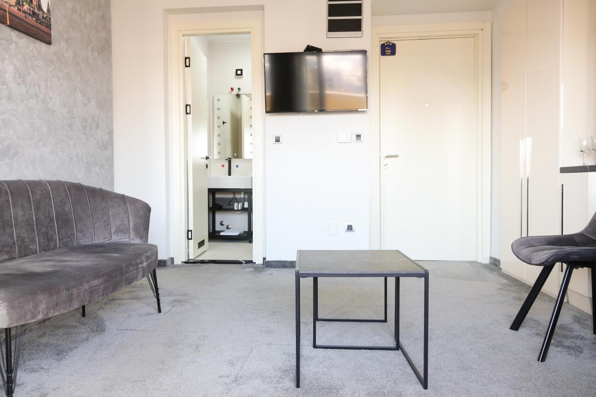 Templum - Slavija Square Apartman *
